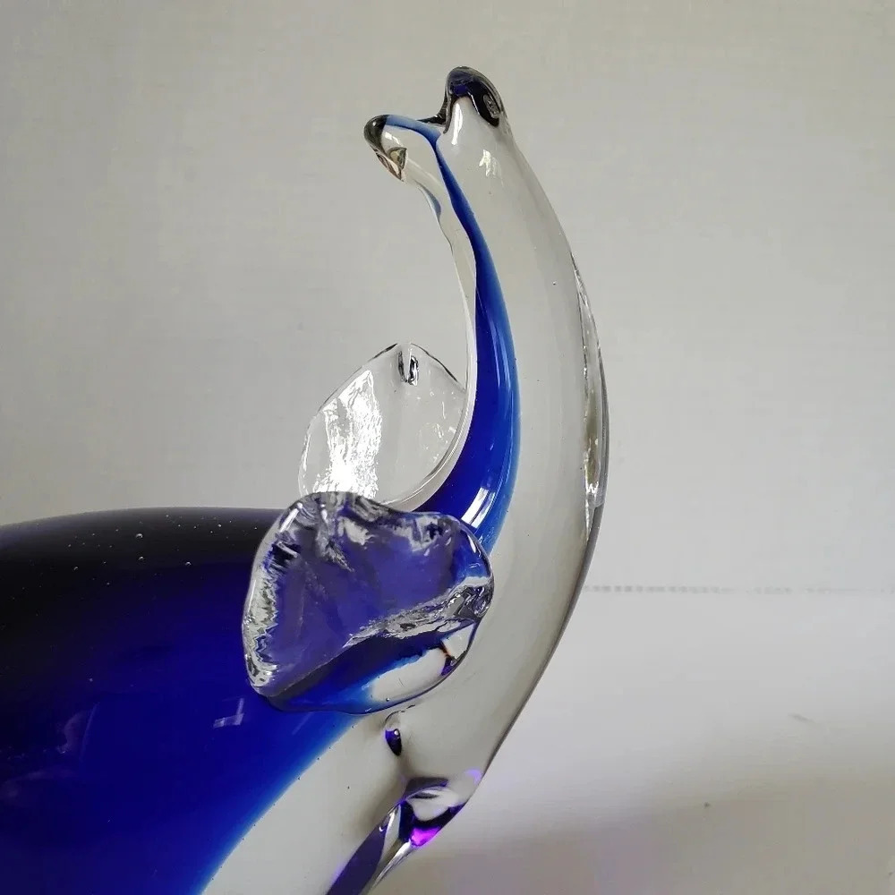 Murano Style Cobalt  Blue Elephant Art Glass Paperweight. - Picture 6 of 9